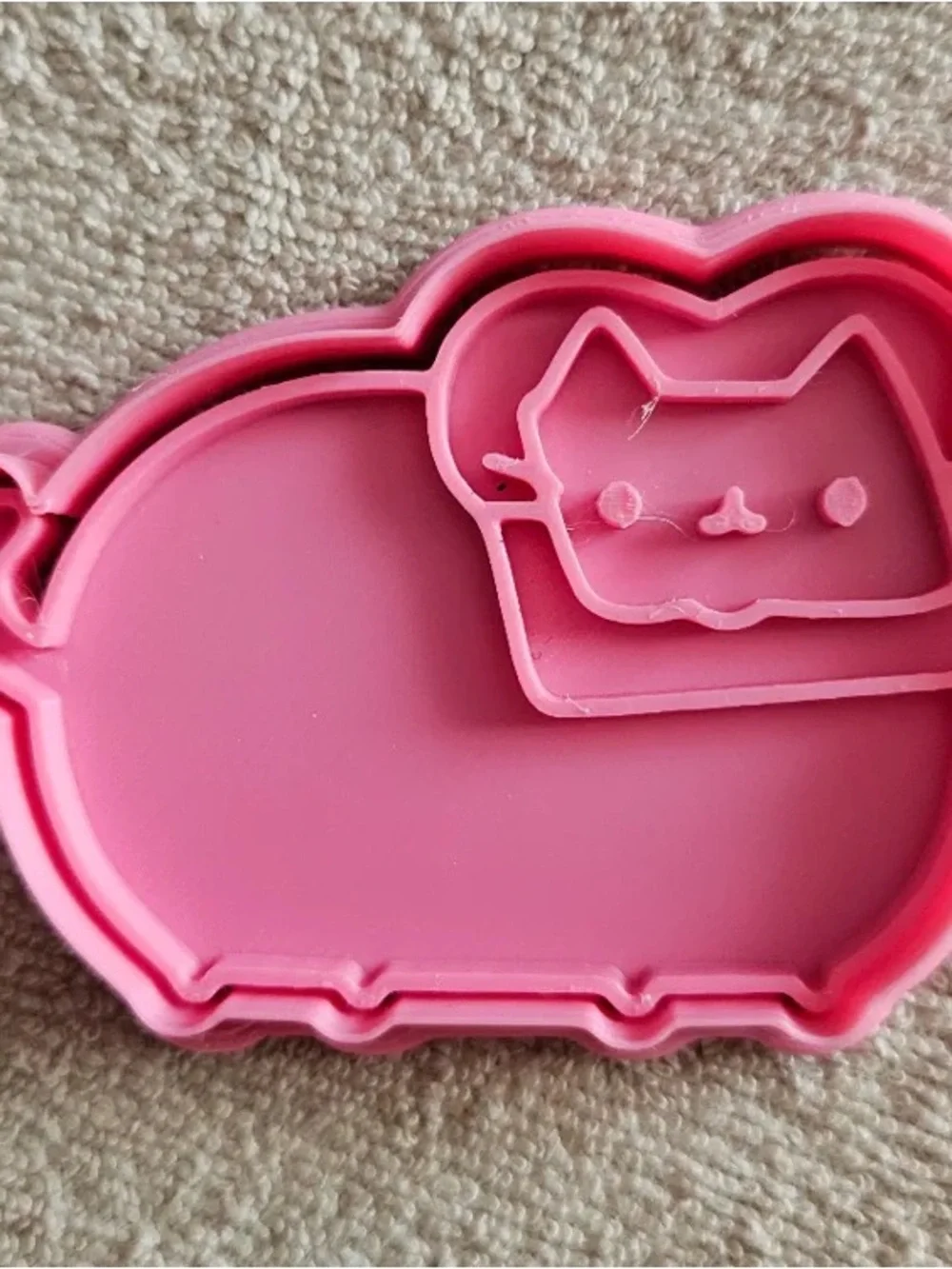 Pusheen cookie cutter